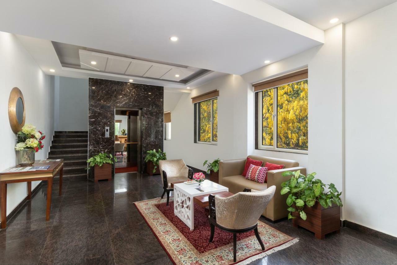 Inde Hotel Cyber City Γκουργκάον Εξωτερικό φωτογραφία